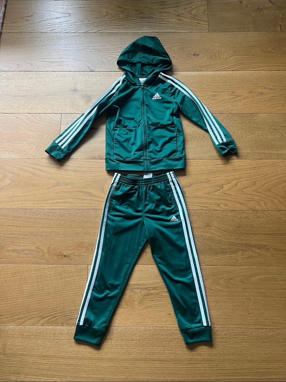 Adidas Track Suit Little Kid /Toddler Sz 6